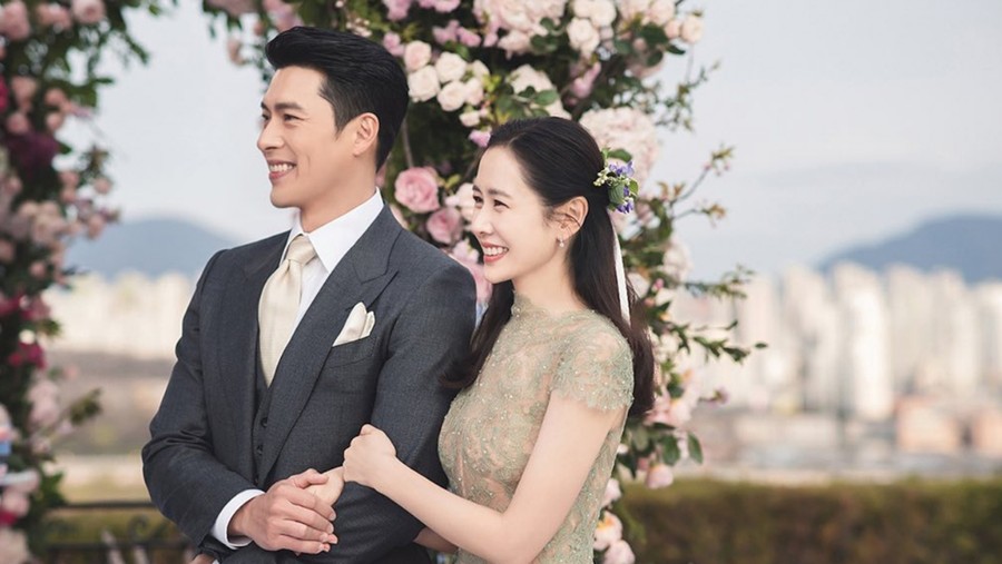 Momen pernikahan Hyun Bin dan Son Ye Jin.