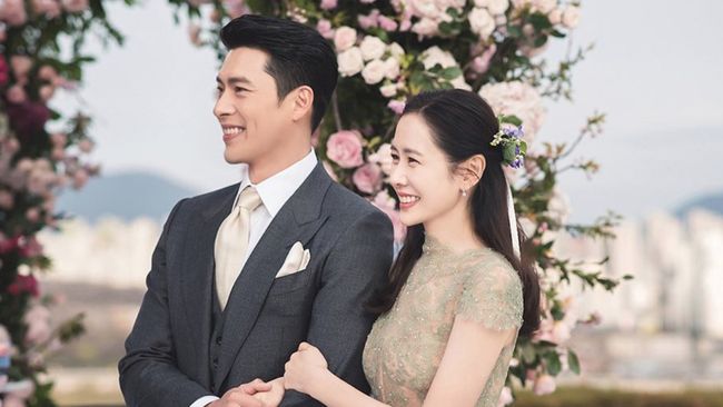 Fan China mengklaim traktir makan Hyun Bin dan Son Ye-jin ketike bertemu di restoran sukiyaki.