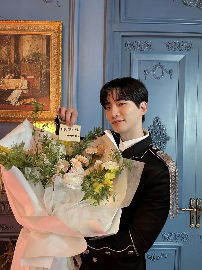 Iklan 'Super Webtoon Project 2022' dari kakaopage yang dibintangi Lee Jun Ho akan terus berlajut dengan mengeluarkan judul Webtoon selanjutnya yang masuk ke dalam proyek secara bertahap./ Foto: instagram.com/le2jh