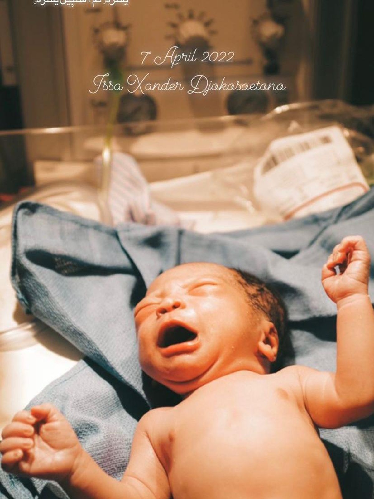 Anak pertama Nikita Willy dan Indra Priawan