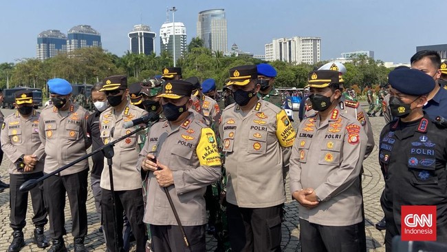 Kapolda Metro Jaya Irjen Fadil Imran mengingatkan seluruh jajaran Kapolsek untuk tidak menjadi pangkodamar atau panglima komando dari dalam kamar.