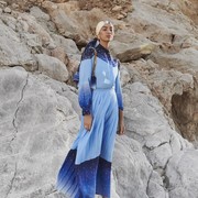 Sambut Ramadan, Burberry Rilis Koleksi Khusus Bergaya Modest