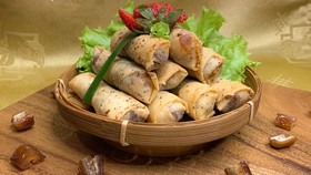 Resep Praktis Buka Puasa: Lumpia Kurma Keju ala Sisca Soewitomo