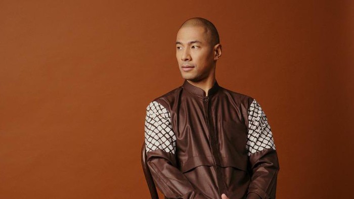 Mengusung Baju Koko Modern, Simak Kolaborasi Marcell Siahaan dengan Fatih Indonesia