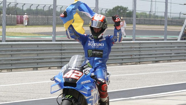 Alex Rins puas setelah keputusannya mengambil risiko melakukan overtake pada Jack Miller di tikungan terakhir MotoGP Amerika membuahkan hasil.