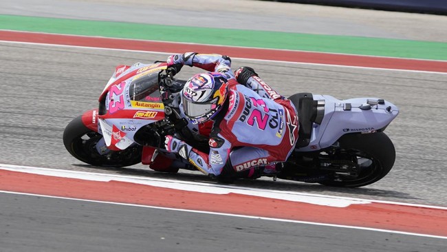 Enea Bastianini menjadi yang tercepat pada latihan bebas kedua (FP2) MotoGP Prancis 2022 yang berlangsung di Sirkuit Le Mans, Jumat (13/5).