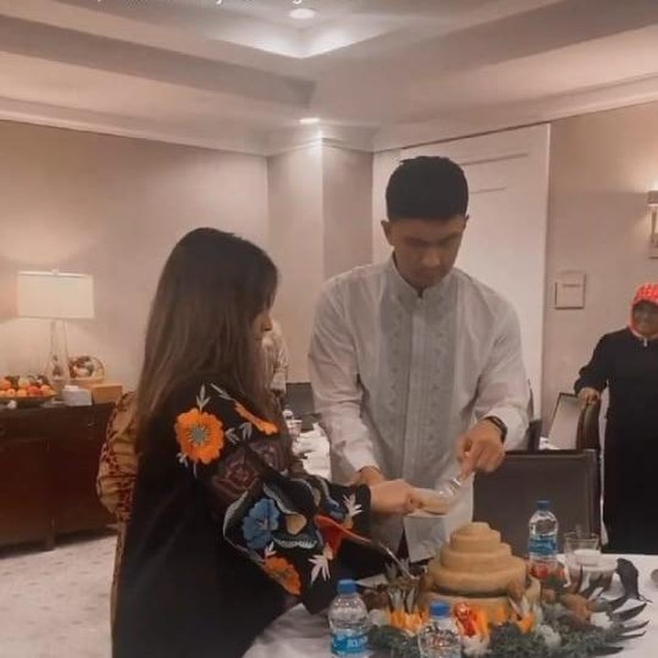 <p>Beberapa waktu yang lalu, keluarga Nikita Willy mengadakan acara syukuran atas kelahiran bayi laki-laki bernama Issa Xander Djokosoetono tersebut.(Foto: Instagram @ssabihaislam)<br /><br /><br /></p>