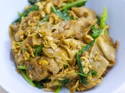 3 Resep Kwetiau Goreng Ayam ala Restoran yang Mulur Lezat