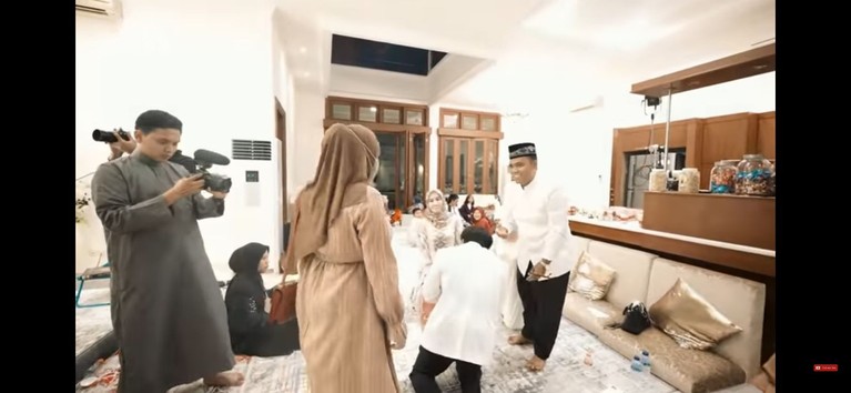 Thariq Halilintar Momen syukuran rumah baru Thariq Halilintar
