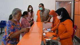 Hendi Kawal Penyaluran BLT Minyak Goreng di Kota Semarang