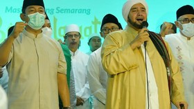 Bersama Habib Syech, Hendi Pesan Jaga Kondusifitas Bangsa