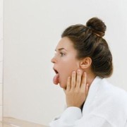 Catat! Ini Penyebab Munculnya Sariawan Saat Puasa dan Cara Menghindarinya