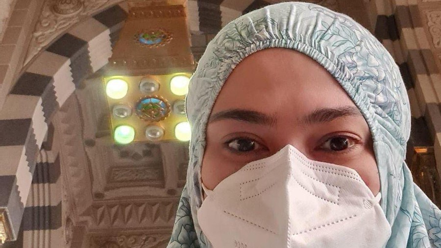 Catherine Wilson umrah di bulan Ramadan.
