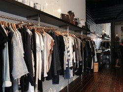 5 Fakta Penting Limbah Fashion dan Dampak Buruk pada Krisis Iklim