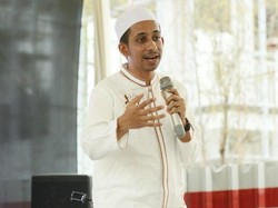 4 Fakta Tentang Habib Husein Jafar, Ustaz Gaul Panutan Kawula Muda
