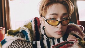 img-title Keberagaman Diri Onew SHINee dalam Mini Album Dice