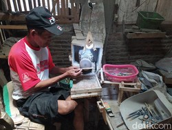 Melihat Aktivitas Perajin Tanduk yang Masih Bertahan di Magelang