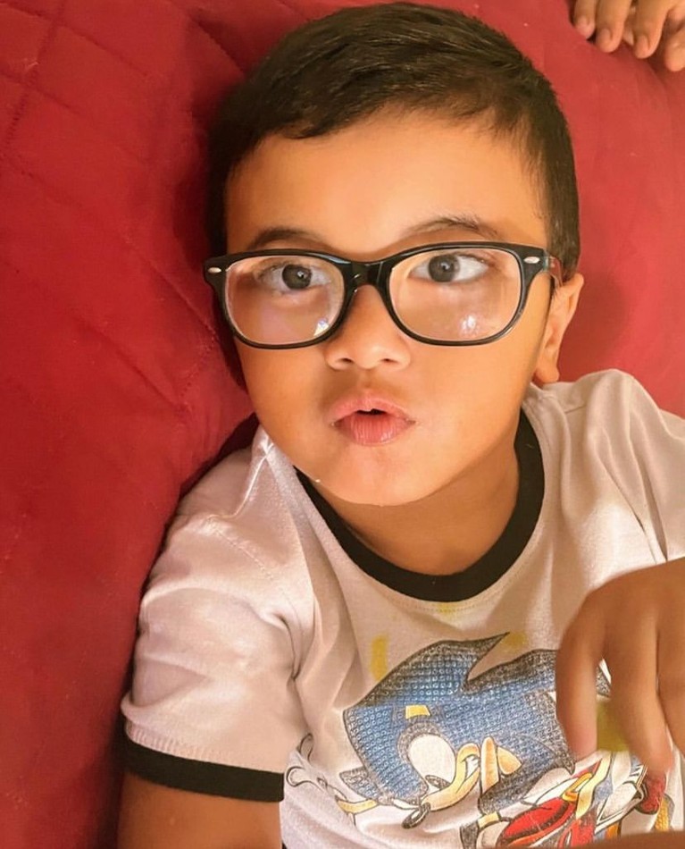 Putra Asri Welas Putra Asri Welas