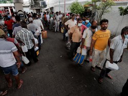 Nelangsa Warga Sri Lanka: Listrik Padam, BBM dan Gas Langka