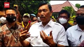 VIDEO: Momen Luhut Adu Argumen Dengan Mahasiswa UI