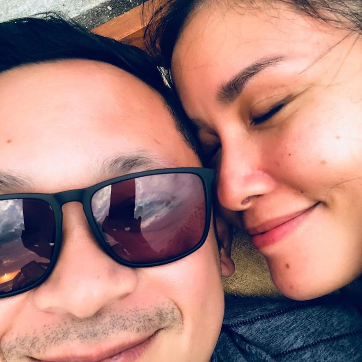 <p>Kita doakan, semoga rumah tangga Titi dan suami bahagia selalu ya, Bunda. (Foto: Instagram @titiradjopadmaja)</p>