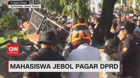 VIDEO: Demo Mahasiswa Berakhir Ricuh Di Sejumlah Kota