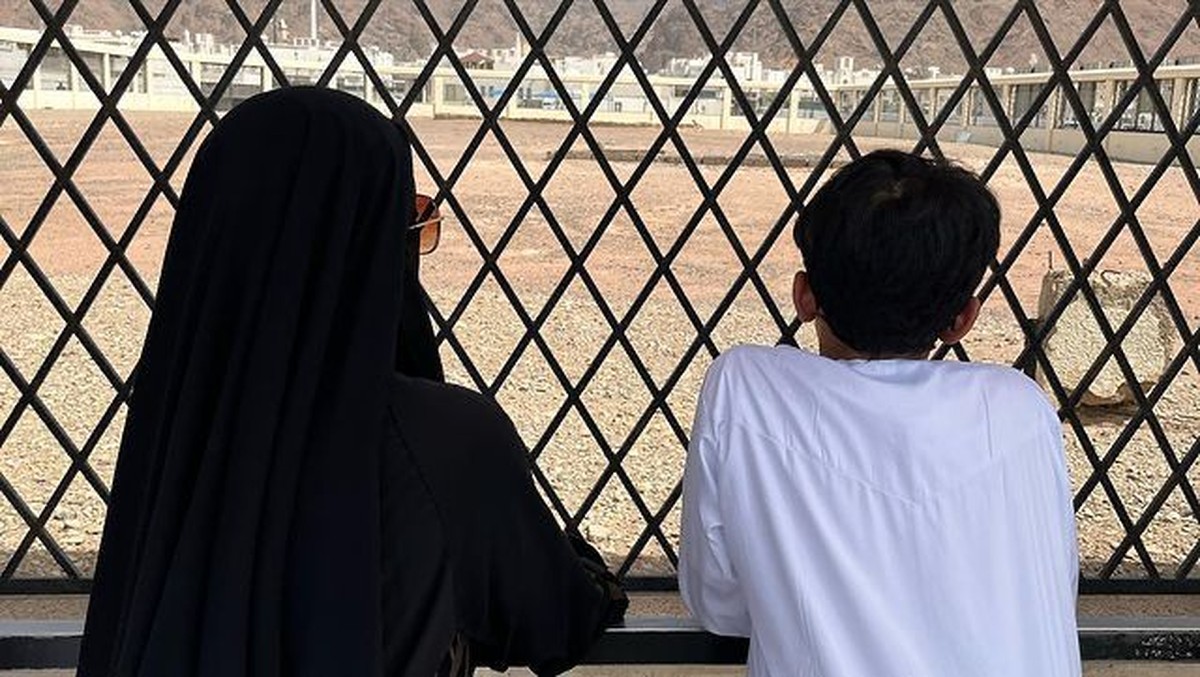 Ummi Pipik dan Ketiga Anaknya