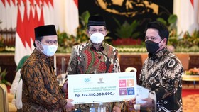 Tertinggi Sepanjang Sejarah, BSI Salurkan Zakat Lebih dari Rp122,5 M