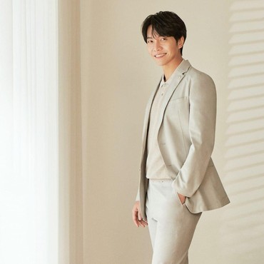 Lee Seung Gi Umumkan Putus Hubungan dengan Ayah Mertua