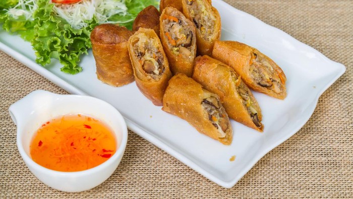 Nggak Banyak Orang Tahu, Begini 4 Tips Bikin Gorengan Lebih Sehat untuk Buat Buka Puasa!