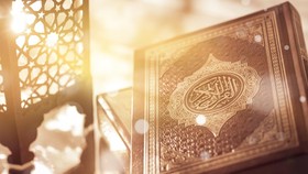 Eks Penasihat Obama Hina Nabi Muhammad, Sebut Al Quran Kertas Toilet