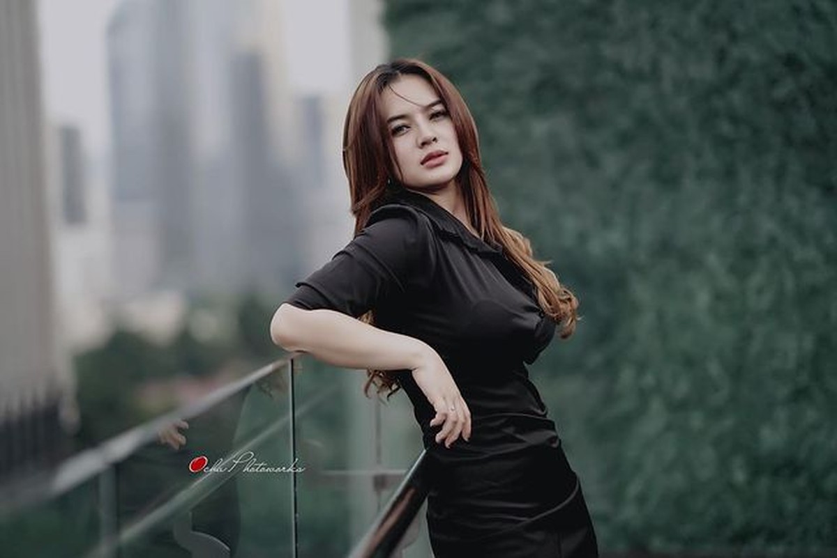 Iqlima Kim salah satu asisten pribadi Hotman Paris yang mengundurkan diri