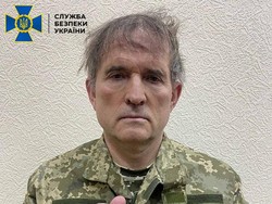 Istri Sekutu Putin Tuding Ukraina Pukuli Suaminya di Tahanan