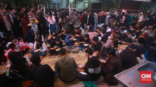 Kanal YouTube dan akun Instagram Masjid Jogokariyan diblokir karena diduga mengecam genosida Israel di Palestina.