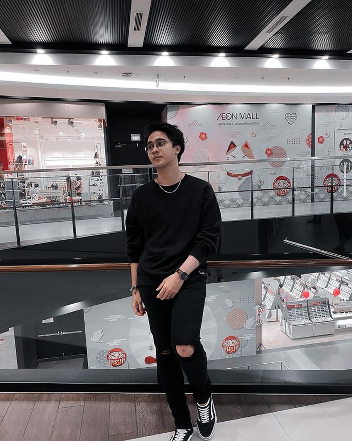 Kevin Gutomo mantan artis cilik yang jadi lawan main Mayang di film