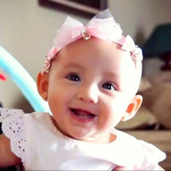 <p>Belum lama ini, putri sulung Arumi berulang tahun ke-8, Bunda. Melalui Instagram, Arumi membagikan potret saat Lakeisha baru dilahirkan hingga kini jadi gadis kecil. (Foto: dok. Instagram @arumibachsin_94)<br /><br /><br /></p>