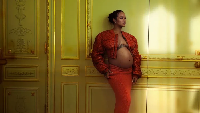 Cerita Masa Kehamilan, Ini 6 Curhatan Rihanna di Majalah Vogue