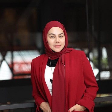 Sarita Mantan Istri Suami Jennifer Dunn Mendadak Sindir Cewek Matre, Ada Apa?