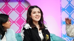 Gencar Disebut Oplas, Tina Toon Jelaskan Penyebab Wajahnya Lebih Tirus