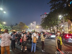 Tunjungan Plaza 5 Terbakar, Jalan Embong Malang Ditutup