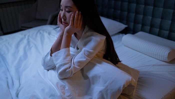 5 Kebiasaan Sederhana di Malam Hari Ini Bisa Mengganggu Kualitas Tidurmu, Sering Dilakukan?