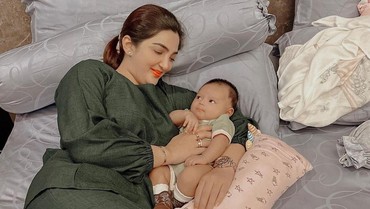 img-title Ashanty Izinkan Aurel Hermansyah Jika Ingin Punya Banyak Anak
