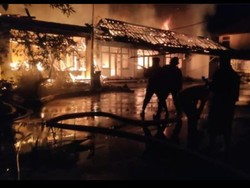 Kantor Samsat di Denpasar Terbakar