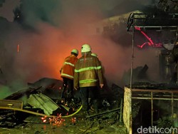 Pasar Talang Cirebon Kebakaran, Pemicunya Diduga Sengaja Dibakar