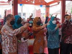 Tekan Balita Stunting, Pemkab Mojokerto Gencarkan Pemakaian Pil KB