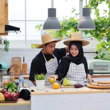 Istri Putra Siregar Lega Usai Chandrika Chika Bersaksi di Persidangan