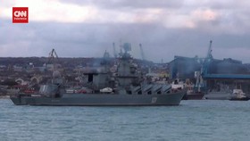 VIDEO: Otoritas Ukraina Klaim Lumpuhkan Kapal Induk Rusia