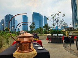 Bukber Sambil Menikmati Skycraper Jakarta Nan Instagramable