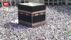 VIDEO: Respons  Warga Soal Biaya Haji 2022 Naik Jadi Rp39,8 Juta