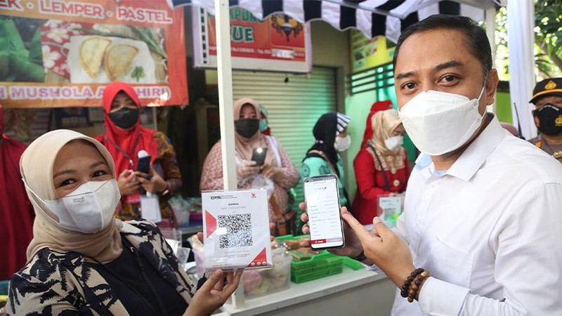Belanja kebutuhan pokok di Kota Surabaya kini makin mudah.